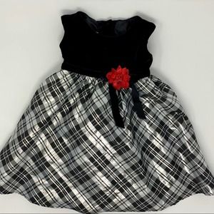 Holiday dress silver plaid‎ skirt velvet top 12 m